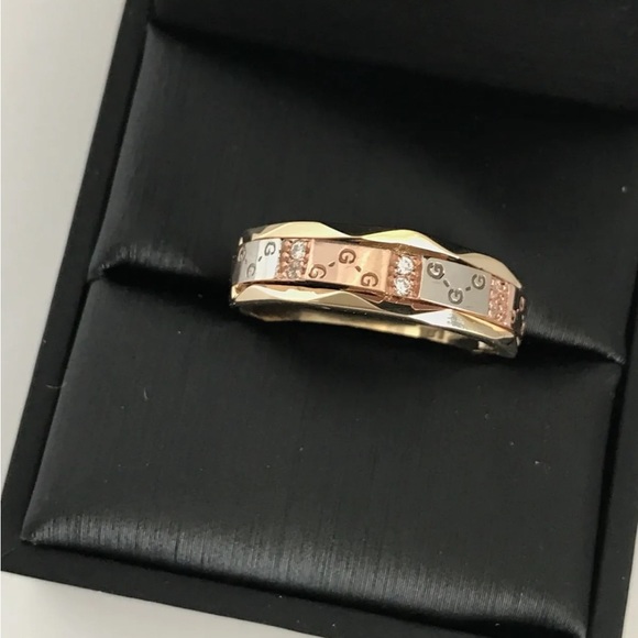 14K Solid yellow and white gold Band ring - Picture 3 of 7